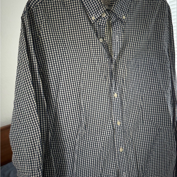 EXCELLENT CONDITION | (4) J Crew Shirts - Size L - Picture 8 of 11